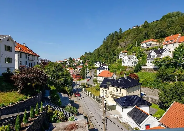 Appartement Floor With Mountain View, Terrace 22sqm, Free Parking Bergen