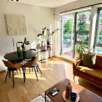 Floor With Mountain View, Terrace 22sqm, Free Parking アパート *
