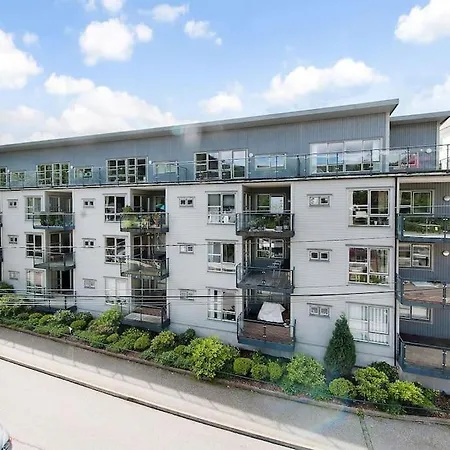 Apartman Floor With Mountain View, Terrace 22sqm, Free Parking *